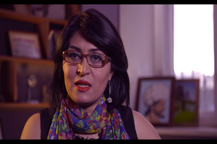 <b>"Bizim vaxtımızda qızlarla oğlanlar eşq yaşamırdı" </b>- <span style="color:red;">MƏKTƏB İLLƏRİ   