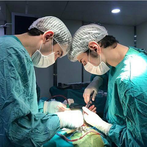 ATU klinikasında xəstənin beynindən iri şiş çıxarıldı