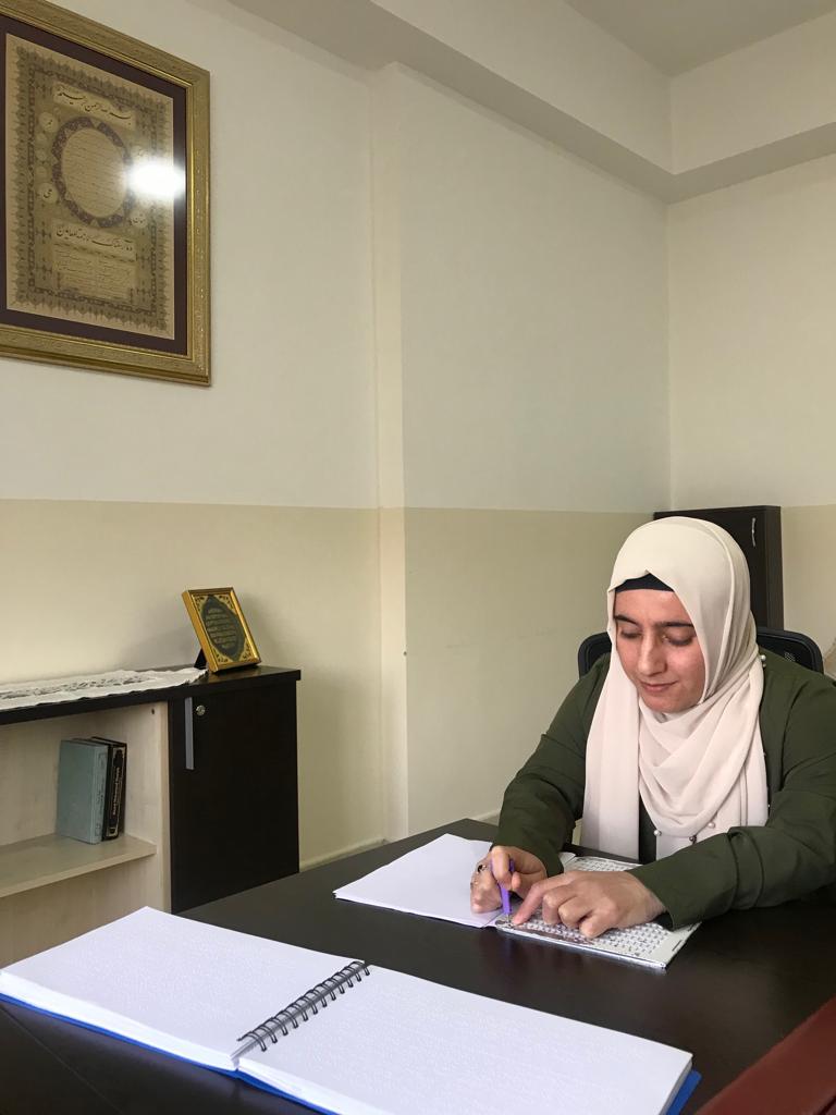 <b>Zülmətdə nur tapan Lalə: <span style="color:red;">"Həkim demişdi ki..." </b>