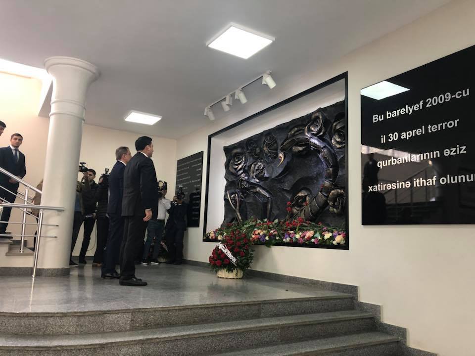 [b]Nazir ADNA qurbanlarını yad etdi - FOTO[/b]