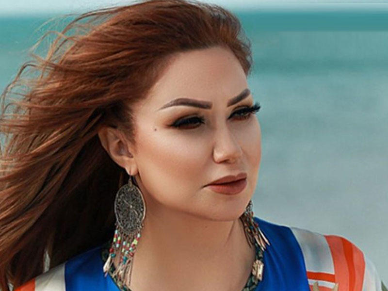 Azərbaycanlı müğənni nəvəsinin fotosunu paylaşıb