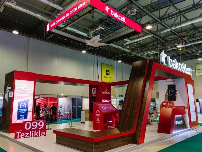 "Bakcell" şirkəti "Bakutel 2019"da son nailiyyətlərini nümayiş etdirdi - FOTO