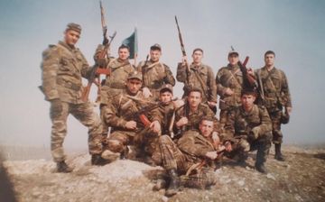 “Hamını çıxardıb, bayrağa bükülü tabutu açdıq...” –  Şəhid əmanəti