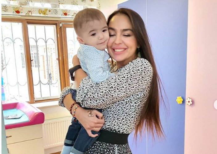 Leyla Əliyeva körpələr evində - FOTOLENT