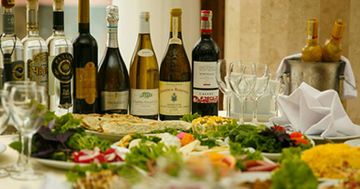 Bakıda restoranda ölümlə nəticələnən zəhərlənmənin ƏSAS SƏBƏBİ - ARAŞDIRMA BAŞLANDI