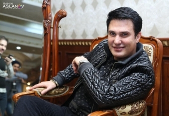 Bu da Nadir Qafarzadənin böyük oğlu: <span style="color:red;">"Məni baba et"  -<span style="color:red;"> FOTO 