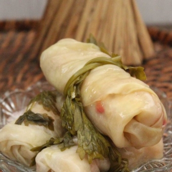 Dolma turşusunun hazırlanması- <span style="color:red;">Usta öz sirlərini açır: Lent.az-ın mətbəxi 