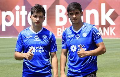 “Sumqayıt” bu futbolçularla 3 illik müqavilə imzaladı