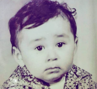 Bu məşhur müğənnimizi <span style="color:red;">TANIDINIZ?  - <span style="color:red;">FOTO 