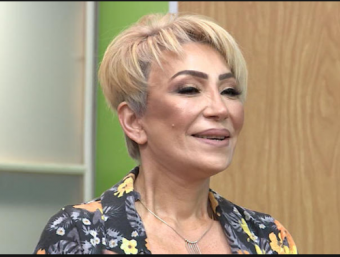 58 yaşlı Əməkdar artistimiz müğənniliyə başlayır ? - <span style="color:red;">VİDEO 