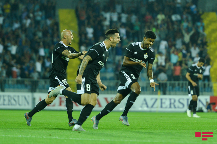 "Qarabağ" darmadağınla mərhələ adlayıb - FOTOLENT