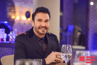 <span style="color:red;">"İndi əxlaqsızın hörməti var"  - Nadir Qafarzadə - <span style="color:red;">VİDEO 