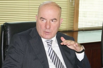 <b>“İqtisadiyyatımızın neftdən asılılığı uzun müddət qalacaq” - <span style="color:red;">Elman Rüstəmov </b>