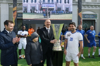 Prezident İlham Əliyev “Bakı 2019: Ulduzlar Finalı”nı izləyir - <span style="color:red;">YENİLƏNİB  - FOTOLENT