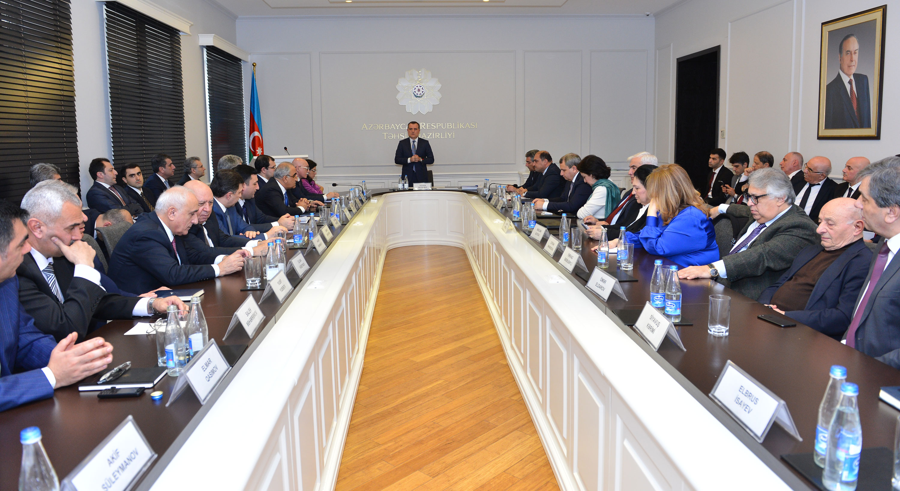 Təhsil Nazirliyinin struktur bölmələrinin əsasnamələri təsdiq olundu