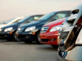 [b]"Nissan", BMW və "Hyundai" avtomobilləri hərracda - 3-10 min manata[/b]