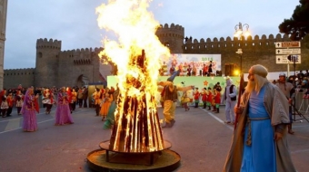 <span style="color:red;">Novruzun gizli qatları : xilas, divlərə inam, dəmirçinin sirri  - <span style="color:red;">ARAŞDIRMA 