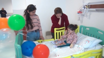 <span style="color:red;">Xəstəxanadan yenilik  - bu yolla uşaqların qorxusu qalmayacaq