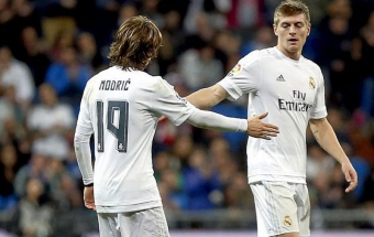 Zidan dörd futbolçuya istirahət verdi