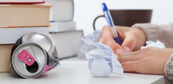 <span style="color:red;">Gələcəyimizi BALTALAYAN ENERJİ İÇKİLƏRİ:  uşaqların zərərli vərdişləri - <span style="color:red;">ARAŞDIRMA 