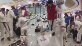 <b>Ticarət mərkəzində əlbəyxa dava</b>