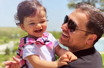 <b>Aparıcı İlkin qızı ilə: <span style="color:red;">"Möcüzələr diyarından..."  - FOTO</b>