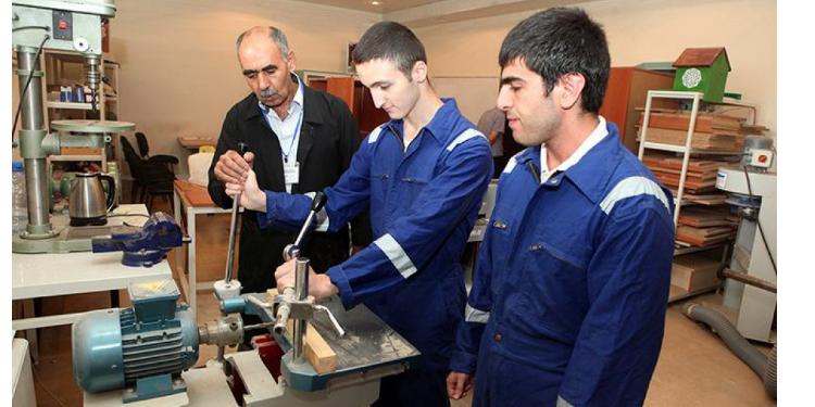 Cəzaçəkmə müəssisələrində peşə hazırlığı kursları başladı