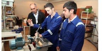 Cəzaçəkmə müəssisələrində peşə hazırlığı kursları başladı