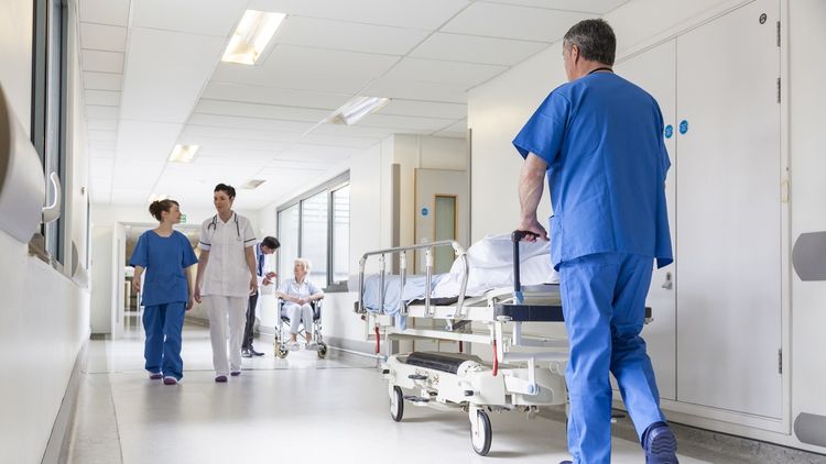 Paytaxtda ağır qəza: 1 ölü, 2 yaralı