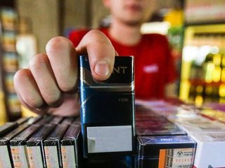 Yeniyetmələrə siqaret satan satıcılar cərimələndi