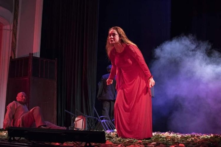 “Müəmmalı bir qətlin üç versiyası” növbəti dəfə səhnədə