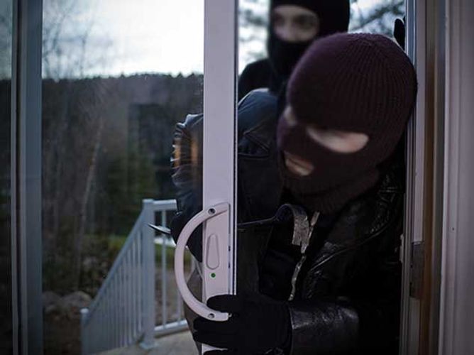 Sədrin evinə basqın edən  maskalı şəxslərlə bağlı YENİ XƏBƏR - RƏSMİ