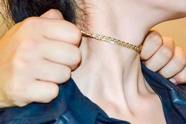 Bakıda qadına qarşı soyğunçuluq edən saxlanıldı