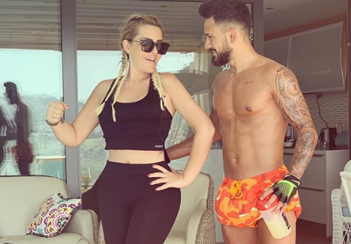 Cinsiyyətini dəyişən fenomen görün nə etdi - VİDEO