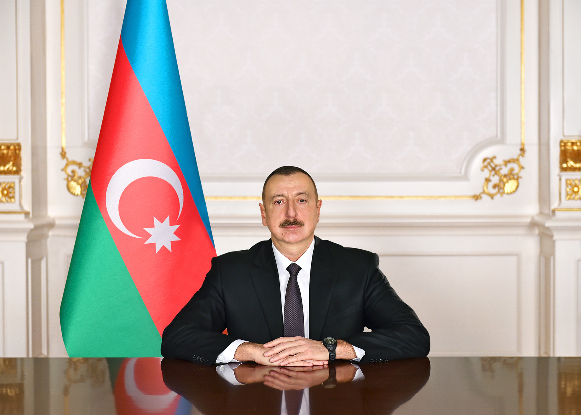 İlham Əliyev Lyudmila Duxovnayanı  “Şöhrət” ordeni ilə təltif etdi