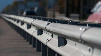 Ömrümüzü kəsən dəmir arakəsmələr - Rəsmilər faciələrə səbəb olan problemdən <span style="color:red;">DANIŞDI 