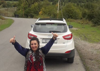 Hacı ilə ailə quracaq müğənnimiz özünə <span style="color:red;">YENİ MAŞIN ALDI  - <span style="color:red;">FOTOLAR 