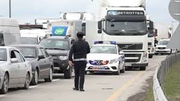 16 mindən çox maşının Bakıya giriş-çıxışına icazə verilmədi - RƏSMİ