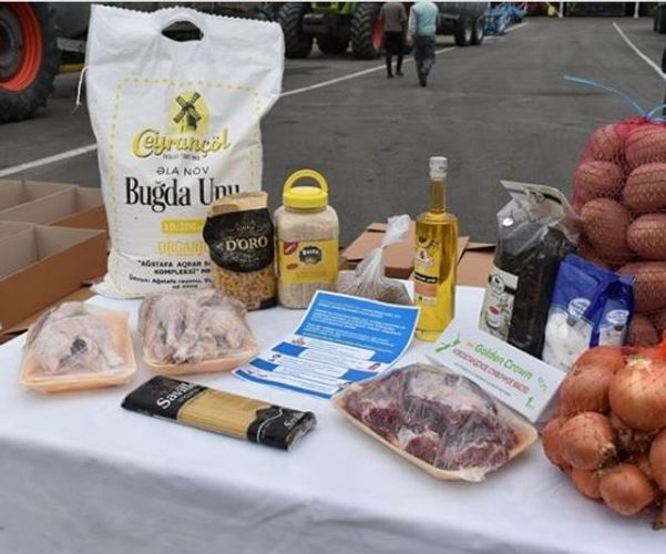 Dövlət Fondu 100-dən artıq ailəyə ərzaq yardımı etdi - FOTOLENT