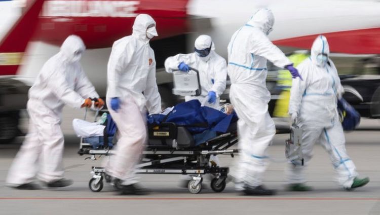 Dünyada koronavirusdan ölənlərin yarısı bu 3 ölkənin payına düşür