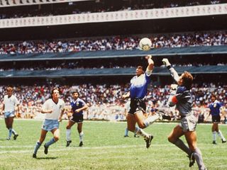 Futbol qaydaları dəyişdi