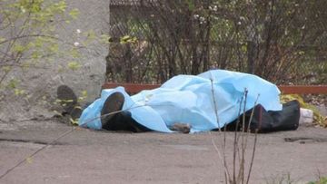 Evdən siqaret almağa çıxdı, yol kənarında...