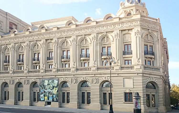 Akademik Musiqili Teatr "Evdəsənmi?" layihəsinə başlayıb