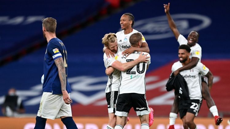 “Fulhem” yenidən Premyer Liqada 