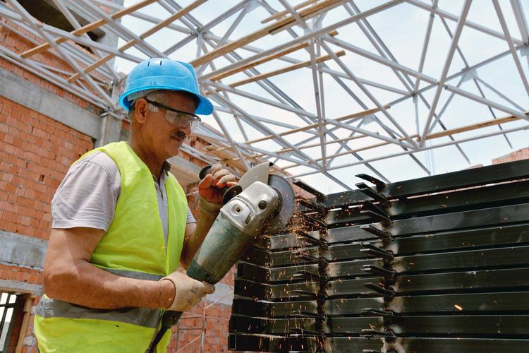 Bakıda yeni məktəblər tikilir 