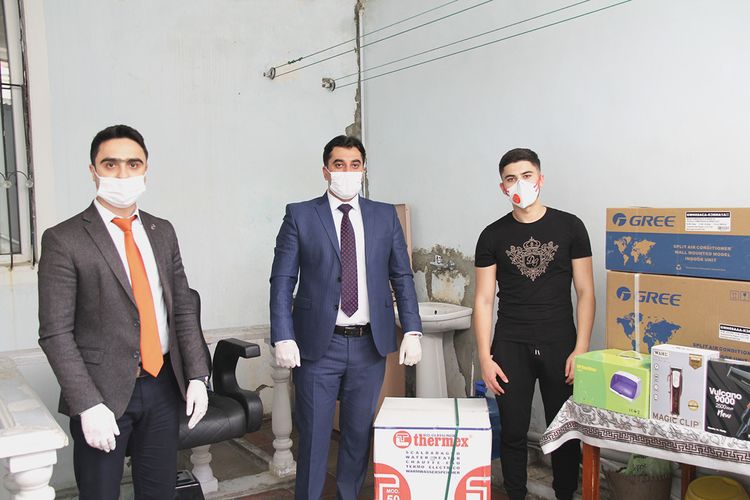 Unibank özünüməşğulluq layihəsi çərçivəsində daha bir vətəndaşımıza dəstək oldu