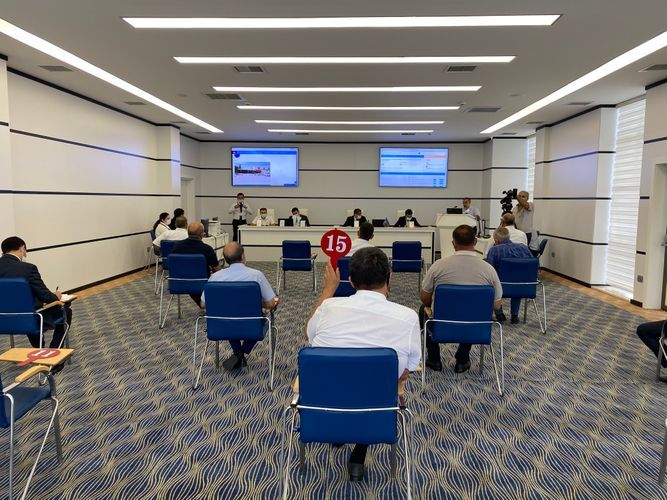 Özəlləşdirmə hərracları yenidən bərpa olundu