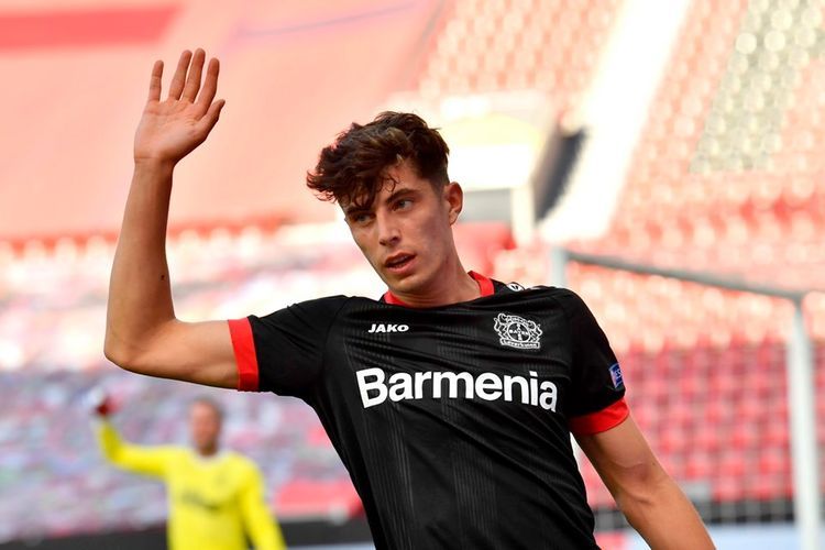 “Bayer”in yarımmüdafiəçisi "Çelsi"yə keçir