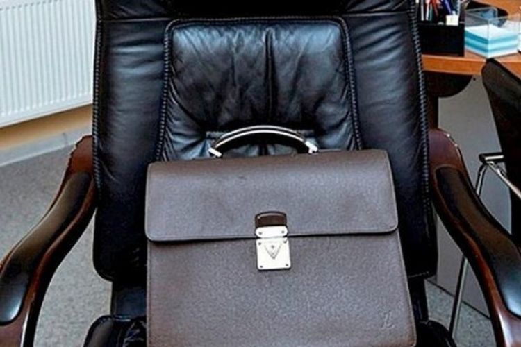 Azərbaycanda Mərkəzi Xəstəxananın direktoruna CİNAYƏT İŞİ AÇILDI