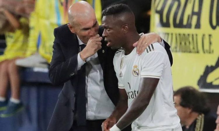 Zidanla futbolçuları arasında qalmaqal düşdü